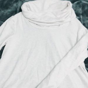 Longe sleeve turtle neck